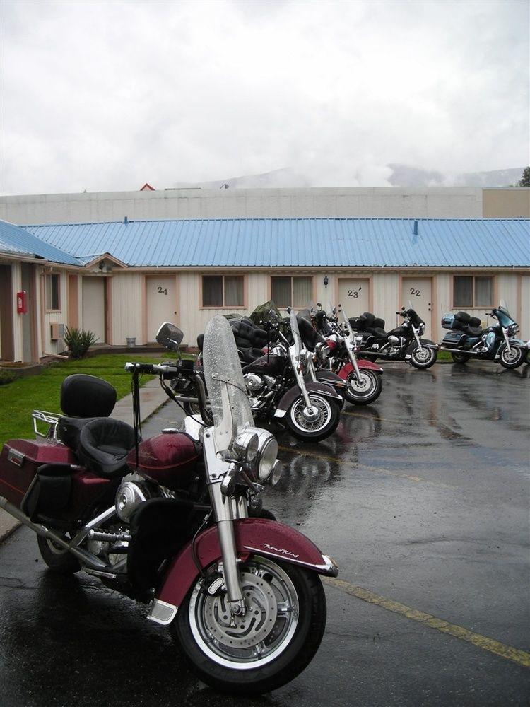 Falls Motel Thompson Falls Esterno foto